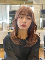 ミルクティーベージュワンカールレイヤーロング小顔バング表参道