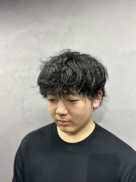 リラン 大宮(Lilan) /ウルフ/アッシュブラック/スパイラルパーマ[大宮駅]