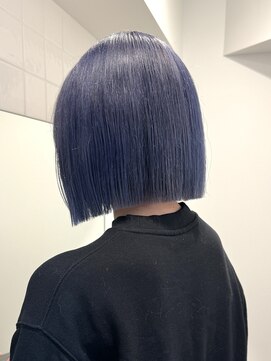 ラフ 立川(Laff) 切りっぱなしボブミニボブぱつっとボブハイトーンボブラベンダー