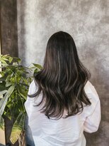 プロム(plom)&nbsp;【佐藤担当】グレージュハイライト