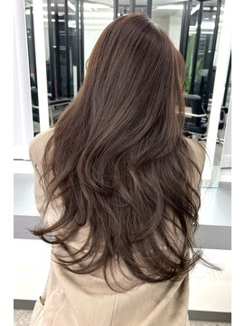 ランズ(LANDS) ベージュカラーレイヤーカット 【韓国ヘア 大阪 梅田】