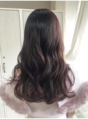 ピンクベージュ