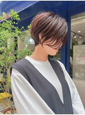 似合わせ丸み小顔ショート/透け感バング/透明肌見えヘアカラー