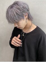 オフホワイト 大阪店(Off-White) 韓国アイドル風シルバーハイトーン