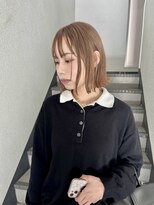 ユエ(Yue) right beige bob