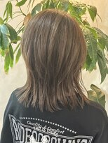 ルーチェ(Lu-che)&nbsp;くびれミディアム×グレージュブラウンカラー