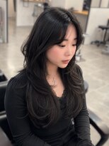 エル オオサカ 心斎橋店(L. OSAKA)&nbsp;81. 黒髪/レイヤーカット/前髪/顔周り/インナーカラー