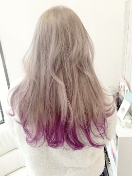 トムキャット(TOM CAT) プラチナグレージュにちょっとパープル