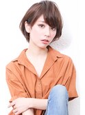 大人かわいいグレージュ小顔ナチュラルショートボブ