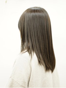 アイフィールアヴェダ 船堀店(i feel AVEDA) ブルー×ベージュ　春・夏おすすめカラー