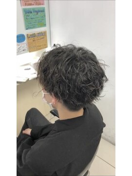 カラーサロンビスカリア 相模原エリア 淵野辺駅店(Color salon Biscaria) ツイストスパイラルパーマ