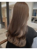 ミルクティーベージュ