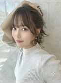 顔まわり おくれ毛 サイドバング