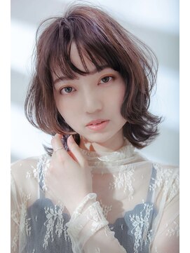 リスボーン(RESBORN) 【20,30代ナノバブルでツヤサラのハイライト外ハネミディアム】