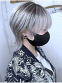 ショートウルフ×ホワイトシャドールーツ×ブリーチ４回