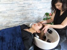 ヘッドスパの施術内容をご紹介♪エステティシャンでもあるスパニスト在籍!高級スパ商材使用