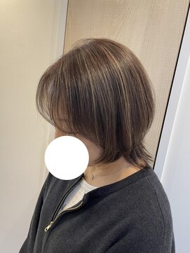 シンプル(Simple) 白髪ぼかしハイライト