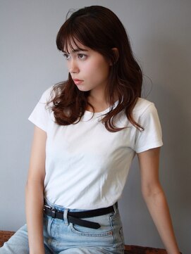 ザビー(THE B) セミウェットなツヤロング