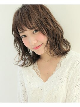 リュドール 名駅(Rue D'or) 【Rued'orNAGOYA】ほつれカールの外はねミディ