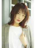 外ハネミディアムボブ