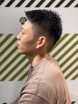 バーバーバー 四谷(BARBER-BAR) ワンセクションアップバンクショート