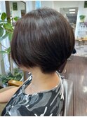 ショートボブ