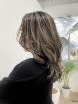 ピープスアンドスー 表参道 渋谷(Peeps&Suu.) アッシュグレージュレイヤーカット髪質改善ハイライトカラー