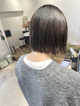 サニールーム(Sunny Room) 切りっぱなしボブ