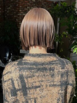 OX CREATION 椥辻 オックスクリエーション アンブレラカラー/ベージュ/切りっぱなしボブ/ボブ