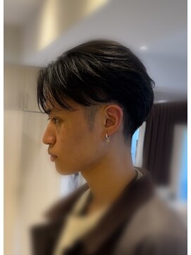アッシュ 白楽店(Ash) 刈り上げセンターパート