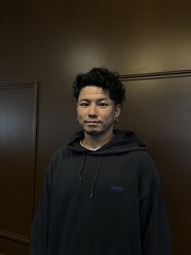 マチルダ(Matilda) 癖毛パーマハイライト