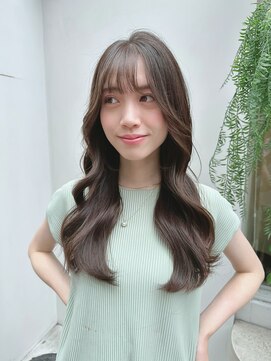 エレン 池袋(ElEn.) 似合わせ小顔カット×コテ巻き風パーマ 顔タイプ診断付き