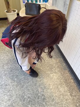 美容室 サワコ 国府店(SAWAKO) 根元から可愛いカシスレッドブラウン