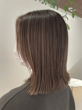 白髪ぼかし×地毛ハイライト