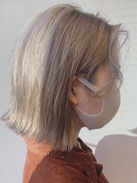 オプティマヘアー(Optima Hair) 髪質改善ブリーチ×シルバーベージュ