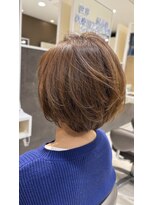 クラメール 黒崎コムシティ店(Kraemer)&nbsp;丸みショートボブ × 柔らかベージュブラウン