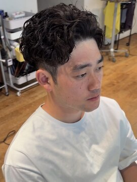 ゴットイール(GOTTO eel) 色気と抜け感を両立するラルフカール