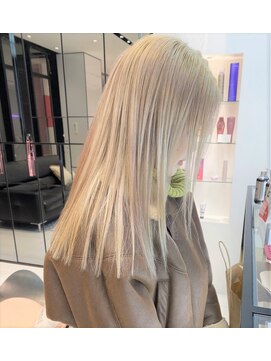 キーン 吉祥寺店(keen) 《NANAKO》ホワイトブロンド