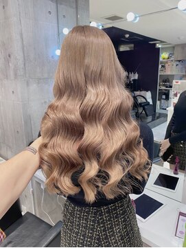 ワンズナゴヤ 名古屋栄店(ONE's NAGOYA) スペインカールスパイキーショートフェザーパーマブルーブラック