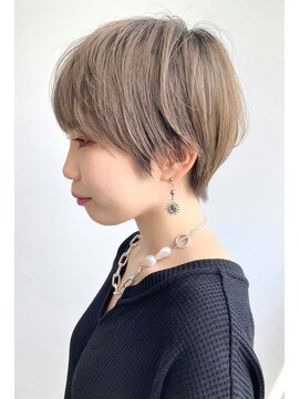 ヨム(YOMU) マッシュショート