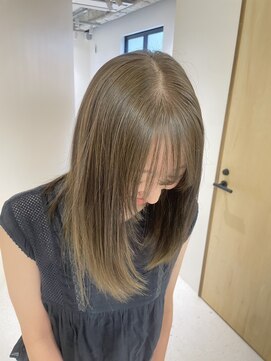 ニール 名古屋 伏見 丸の内(NEELU) 【Neelu_hina】ブリーチなしダブルカラー透明感オリーブベージュ