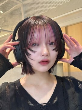 ノイ(noi) 顔周りレイヤーカットくびれヘアミルクティーベージュカラー