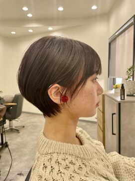 リノアバイフェリア(LINO’A by felia) 20代30代40代☆スタイリングが簡単☆耳かけくびれショート