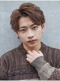 小久保styleフェザーパーマグレーブルーカラー刈り上げショート