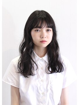 ザ ライト(THE RHYET) アンニュイな雰囲気のロングスタイル