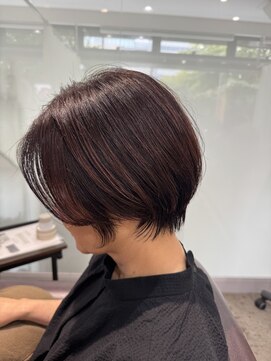 スウィープ 札幌大通(sweep) 大人女性に人気★丸みショートボブ