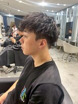 メンズサロン キング 枚方店(Men’s salon K!ng)&nbsp;ホワイトメッシュ/ツイスト/ツイスパ/パーマ/メンズ/眉毛