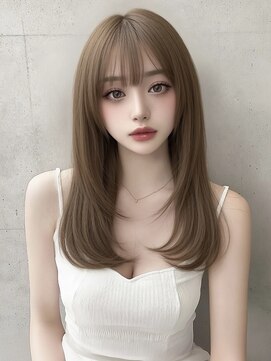 ユーフォリア 渋谷グランデ(Euphoria SHIBUYA GRANDE) レイヤーカット 顔周りカット ロングレイヤー ベージュ 韓国風