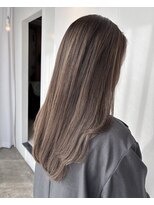 デイ(day) グレージュハイライト