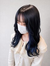 リール(Rire)&nbsp;深みのあるネイビーブルー